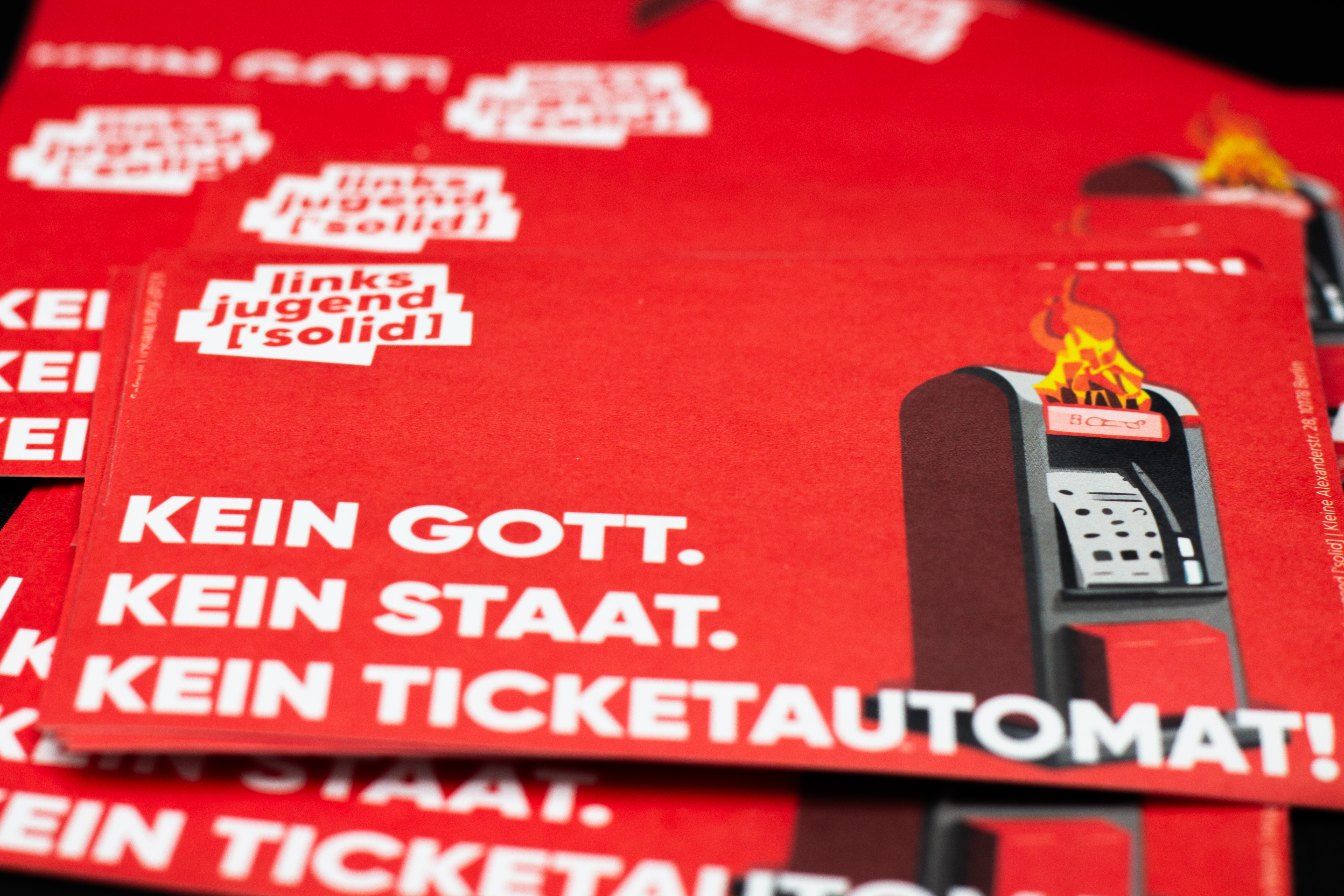 Aufkleber "KEIN GOTT. KEIN STAAT. KEIN TICKETAUTOMAT!"