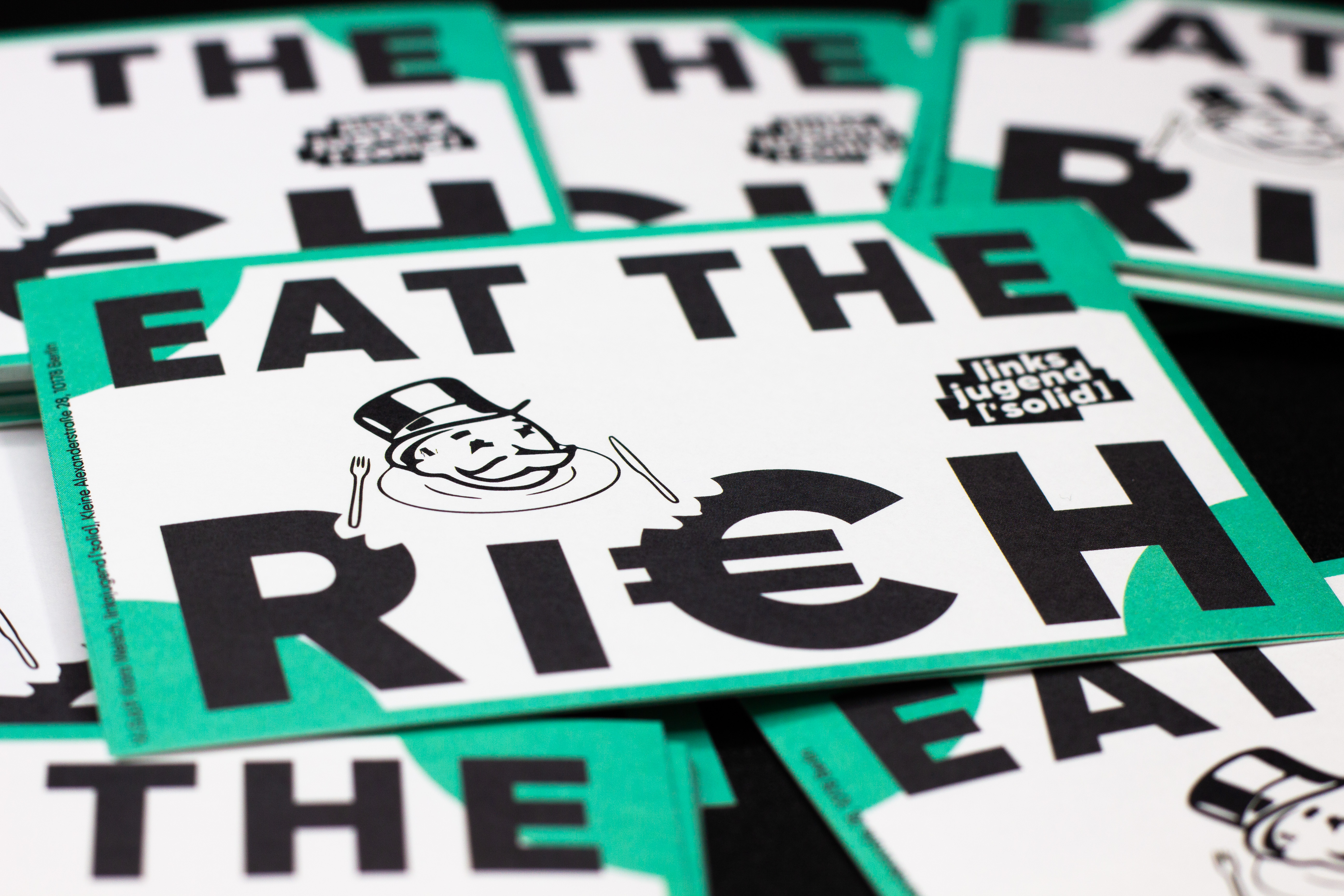 Aufkleber "EAT THE RICH"